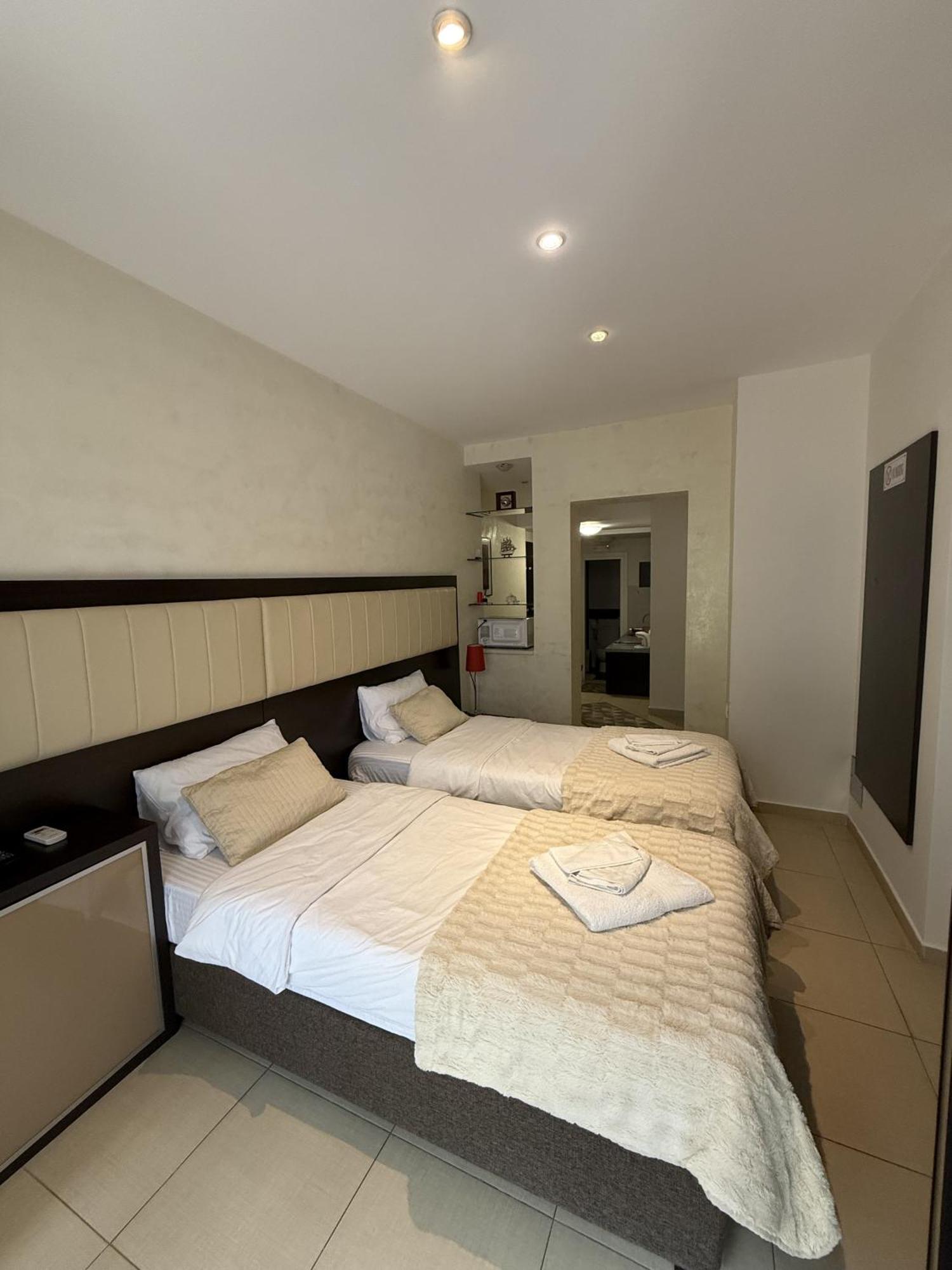 Splendid Luxury Apartments بودفا المظهر الخارجي الصورة