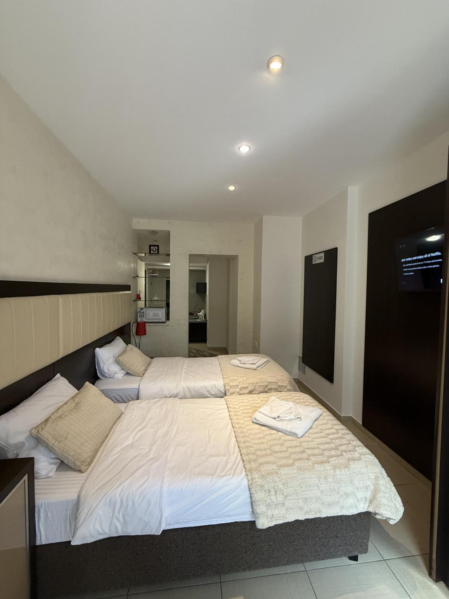 Splendid Luxury Apartments بودفا المظهر الخارجي الصورة