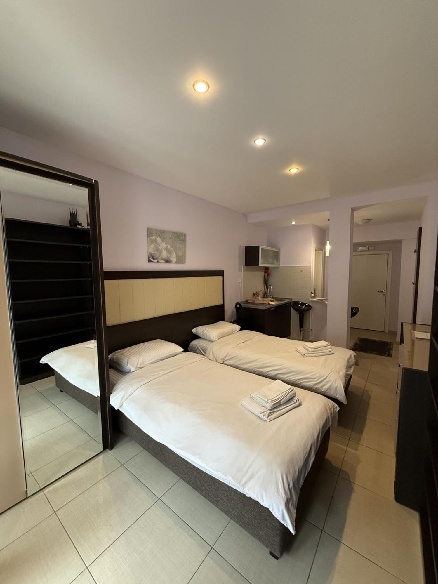 Splendid Luxury Apartments بودفا المظهر الخارجي الصورة