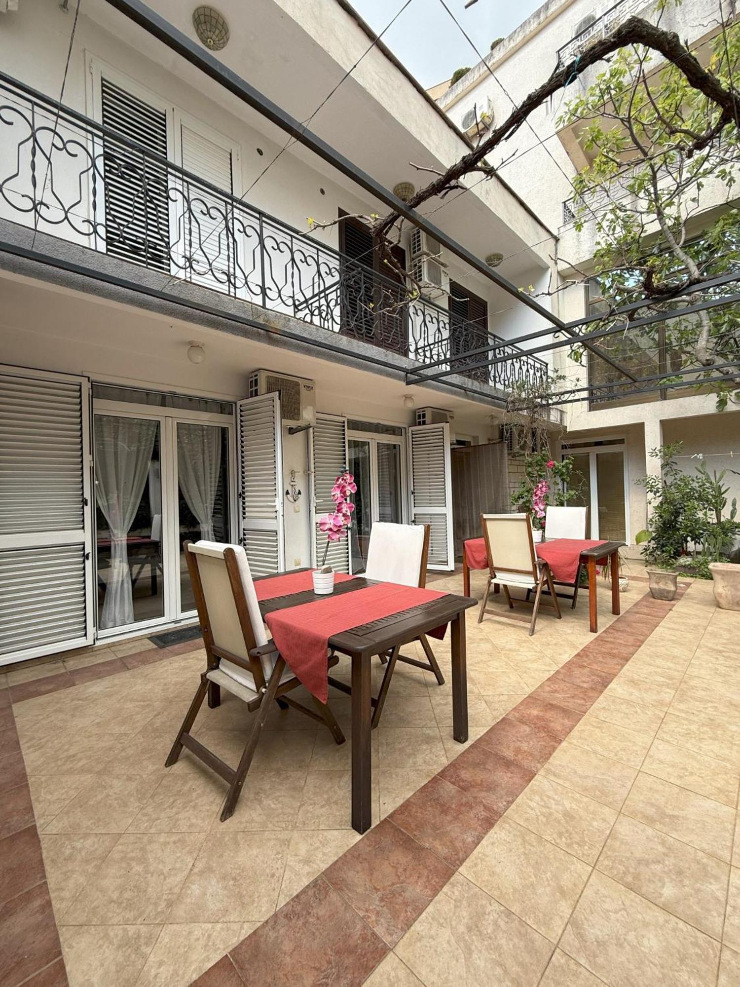 Splendid Luxury Apartments بودفا المظهر الخارجي الصورة